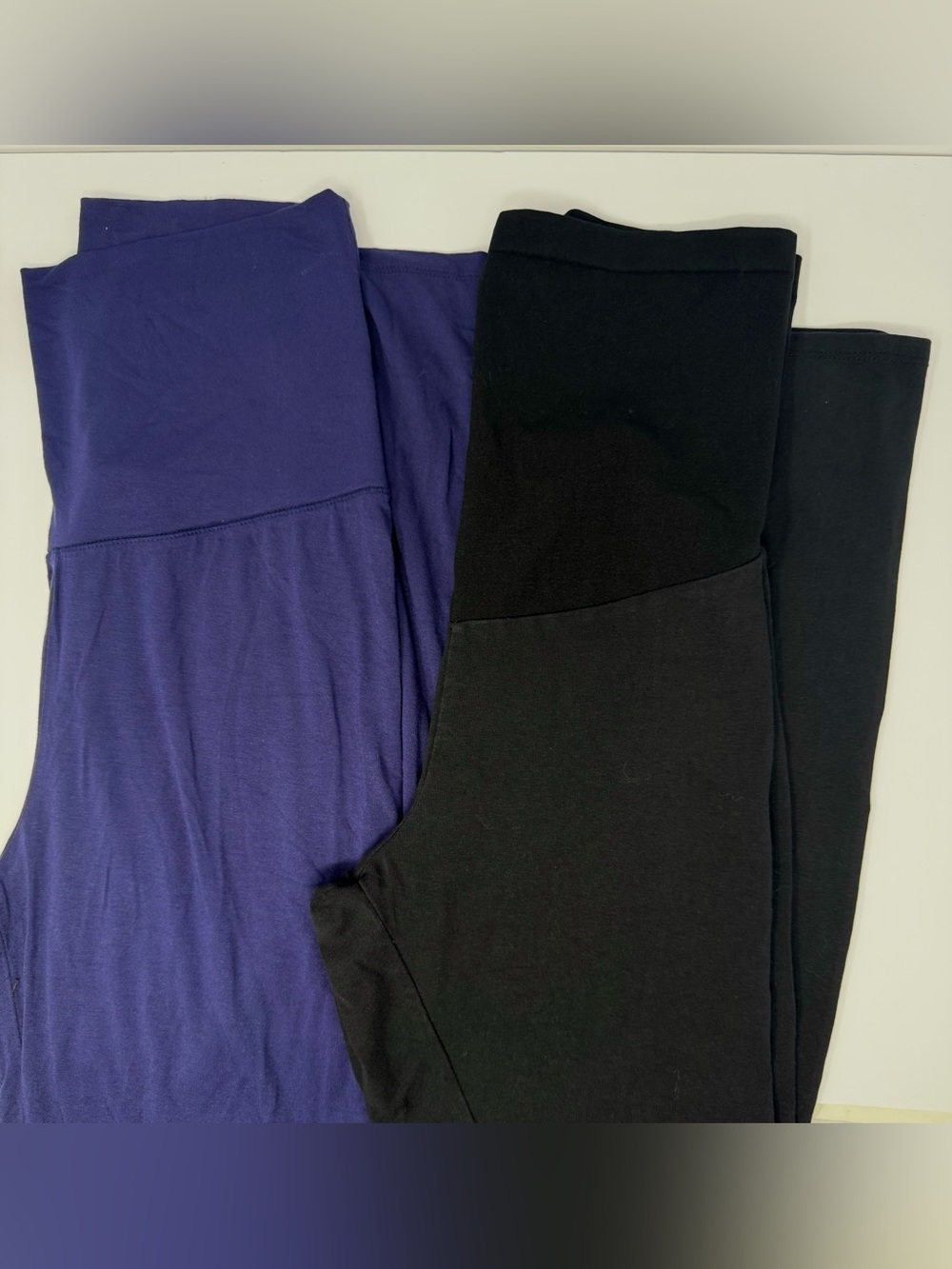 Lot of 2 Maternity Pants: Willi Smith (Navy Pants) & Motherhood (Black Leggings)